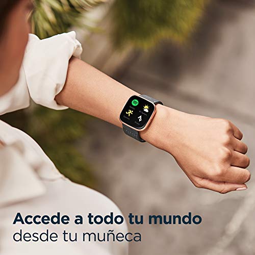 Fitbit Versa 2, Smartwatch con control por voz, puntuación del sueño y música, batería de +4 días