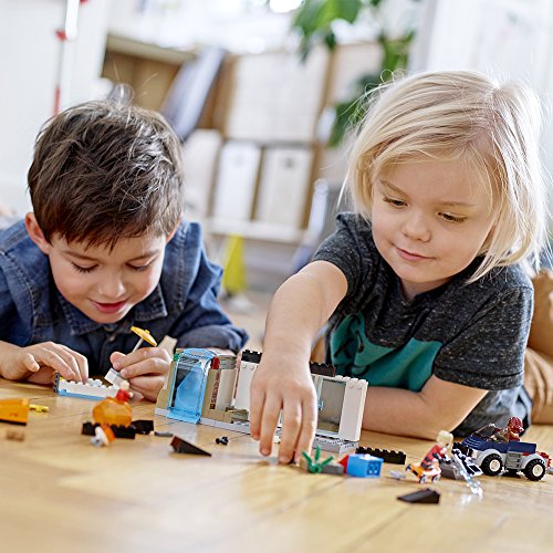 LEGO Juniors/4+ The Incredibles 2 The Great Home Escape 10761 Kit de construcción (178 piezas)