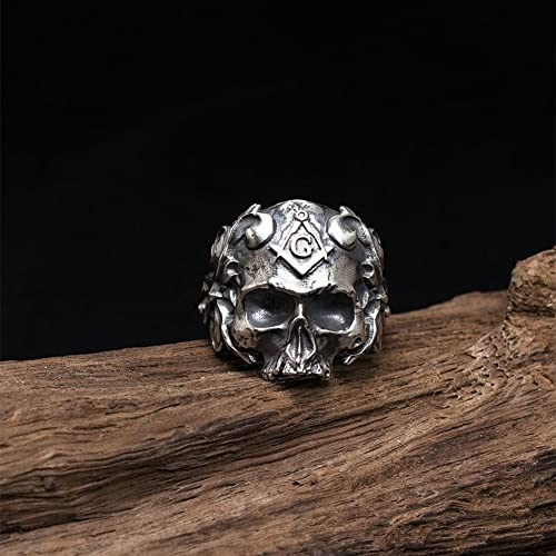 LIUHAO Retro Skull Head Ring Personalized Skull Ring Titanium Steel Male Ring Punk Goth Rock Style Rings for Men Women (13)
