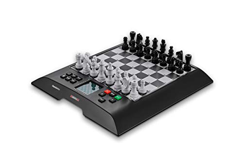 MILLENNIUM ChessGenius - Ordenador de ajedrez con el software mundialmente conocido de Richard Lang. Niveles de juego desde principiante hasta jugador de torneos. Uno de los ordenadores de ajedrez más potentes con > 2000 ELO