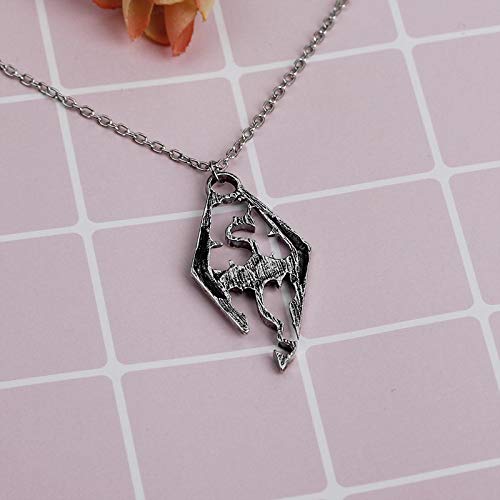 Nueva bisutería europea y americana dinosaurios Skyrim The Elder Scroll Dragon colgante para hombre con personalidad, tendencia popular
