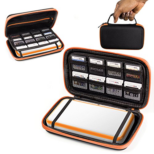 Orzly Funda 2DSXL, Transportar New 2DS XL - Funda Dura de Viaje para Llevar la Nueva Consola Nintendo 2DS XL con Ranuras para Juegos y Bolsillo con Cremallera – Naranja sobre Negro