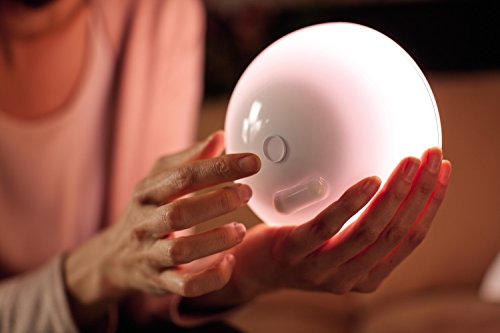 Philips Hue Go - Lámpara LED (conexión inalámbrica, iluminación inteligente, luces que cambian de color, compatible con Apple Homekit y Google Home), blanco