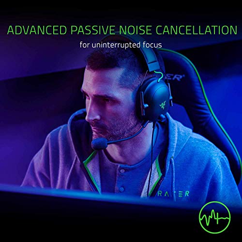 Razer Blackshark V2 Auriculares y Base Station V2 Chroma