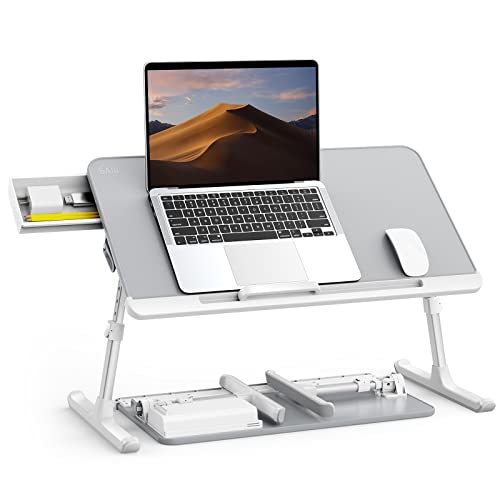 SAIJI Mesa para Cama Mesa para Portátil Ajustable ​con Cajón de Almacenamiento Patas Plegables Pies de Trineo Tablero de Cuero de PVC, Escritorio Portatil para Cama, Sofá, Piso (Gris)