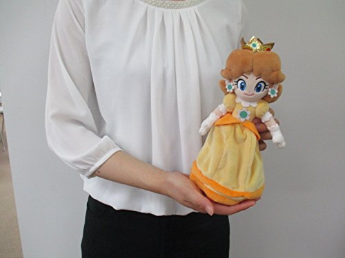 Sanei Super Mario All Star Collection 9.5" Daisy Plush, Small