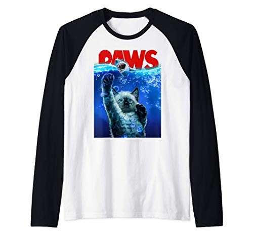 Tiburón de ataque de gato gigante Camiseta Manga Raglan