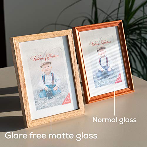 Victoria Collection Solid Oak Photo Frame - Classic Wooden Picture Frame for 6x8,5 (15x21 cm) Photos | Free Standing Photoframe Suitable for Desk & Wall | Portrait & Landscape