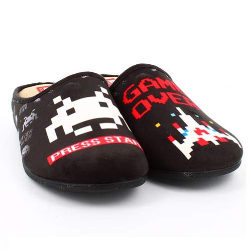 Zapatillas inspiradas en Space Invaders cómodas Andar por casa - Gamer Retro (Numeric_46)