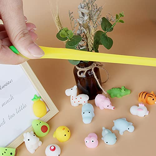 ZoneYan 29 Piezas Mochi Squishy Toys, Kawaii Squishy, Squishies de Animales Y Fruta, Squishy Animales Kawaii, Mini Kawaii Suave, Juguete Divertido, para Niños y Adultos, Adornos, Estilos aleatorios