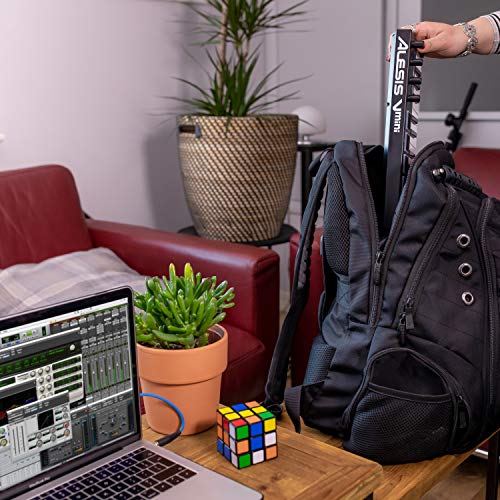 Alesis V-Mini - Teclado Controlador USB MIDI portátil 25 teclas, 4 almohadillas sensibles retroiluminadas, 4 codificadores asignables y un paquete de software profesional con ProTools | First incluido