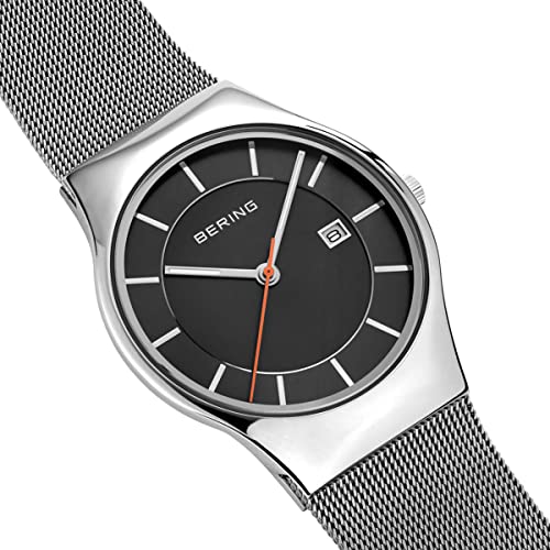 BERING Reloj Analógico Classic Collection para Hombre de Cuarzo con Correa en Acero Inoxidable y Cristal de Zafiro 11938-007