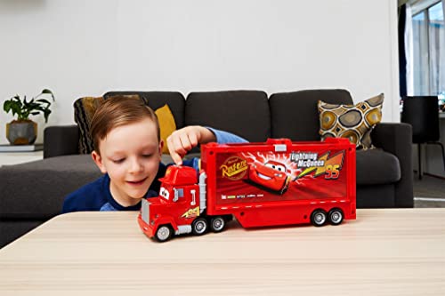 Cars Camión Mack Track Talkers Coche de juguete con sonidos, almacena 2 vehículos, juguete para niños +3 años (Mattel GYK60)