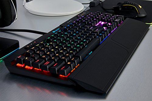 Corsair K70 RGB MK.2 RAPIDFIRE Mechanische Gaming-Tastatur, RGB-LED-Hintergrundbeleuchtung, Cherry MX Speed