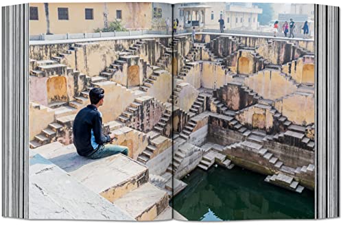 Dig it! Building Bound to the Ground