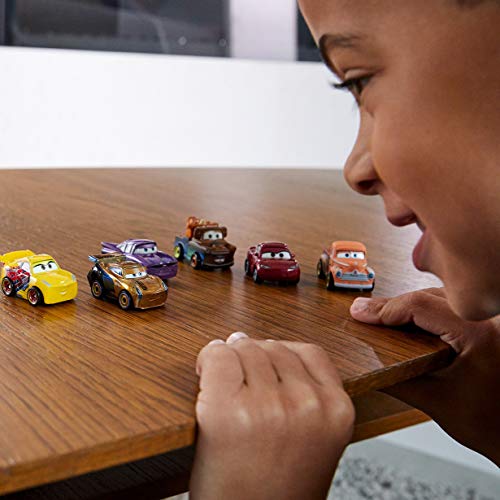 Disney Cars Pack 10 coches mini de juguete de carreras, para niños +3 años (Mattel GKG23)