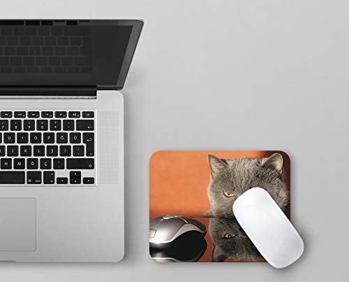Divertida alfombrilla para ratón con diseño de gato y ratón, de caucho especial extremadamente resistente con base adhesiva para un agarre óptimo, compatible con todos los tipos de ratón.