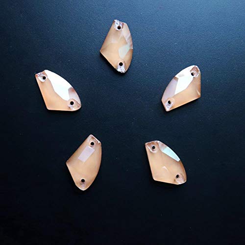 Forma de hacha gelatina caramelo cristal flatback con dos agujeros coser cuentas de diamantes de imitación para ropa zapatos bolsas accesorios de bricolaje recortar