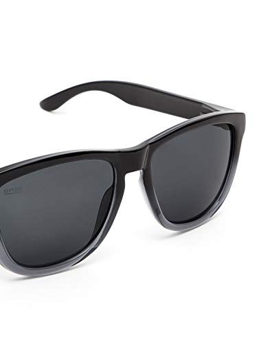 HAWKERS · Gafas de sol FUSION para hombre y mujer · DARK