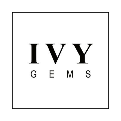 Ivy Gems Colgante de oro amarillo de 9 quilates con tres piedras de amatista y piedra de nacimiento de febrero en cadena de 46 cm