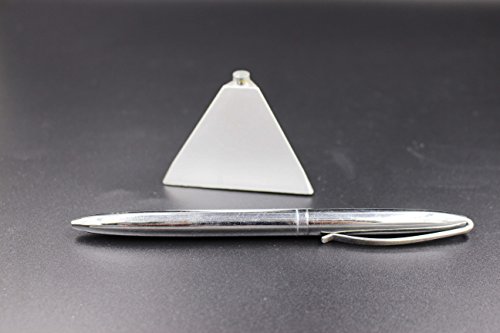 JASON YUEN Pluma magnética Flotante - Bolígrafo Brillante de Cromo con Base magnética - Pluma de Escritura con Soporte de imán para artículos de Regalo de Oficina (Bright Chrome, Base Triangular)