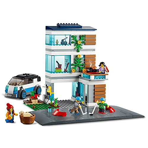 LEGO 60291 City Casa Familiar Casa de Muñecas Moderna con Placas de Carretera, Set de Construcción para Niños y Niñas