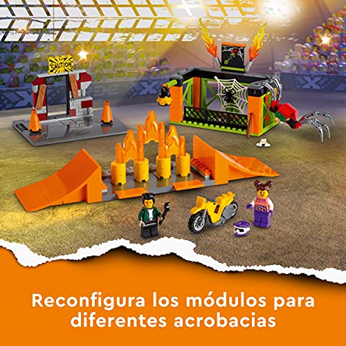LEGO 60293 City Stuntz - Parque Acrobático, Set de Construcción con Moto, Rampas y Jaula para Arañas, Juguete para Niños + 5 años