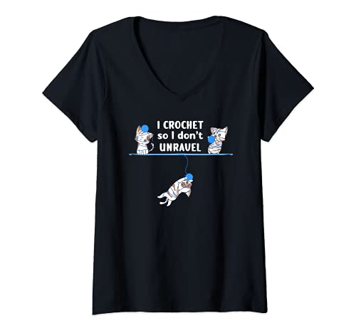 Mujer I Crochet So I Don't Unravel Funny Yarn Lindo Gato Crocheting Camiseta Cuello V