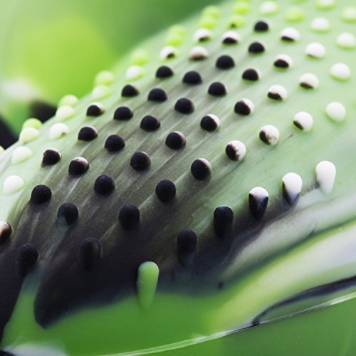 Pandaren® TACHONADO de silicona Fundas protectores de piel antideslizante para el PS4 Mando x 1 (camuflaje verde) + FPS PRO thumb grip x 8