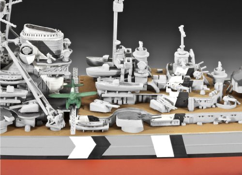Revell 05098 Bismarck - Acorazado a escala [Importado de Alemania]