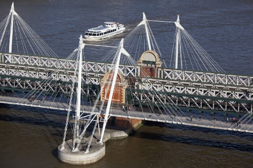 Tamron SP AF 70-200 mm F/2.8 Di VC USD - Objetivo para Canon (Distancia Focal 70-200mm, Apertura f/2.8, Zoom óptico 1.8X,estabilizador óptico, Macro, diámetro: 77mm) Negro