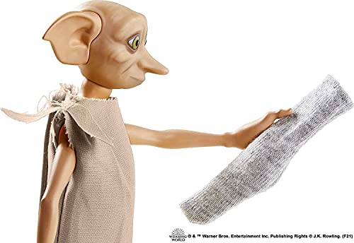 Harry Potter Dobby el elfo doméstico, muñeco de juguete de 13 cm con calcetín (Mattel GXW30)
