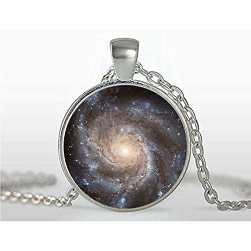 Spiral Galaxy Collar El espacio ultraterrestre Milky Way Astronomía Nebula Art Colgante
