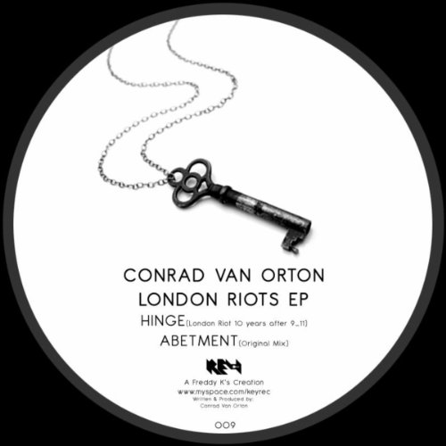 Hinge (London Riot 10 years after 9_11)