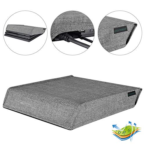 eXtremeRate Prueba de Polvo para PS4 Consola Funda Cubierta Protectora Horizontal Diseño de Doble Capa Forro Corte Preciso Fácil de Acceso los Cables Guardapolvo para Playstation 4 Pro Consola(Gris)