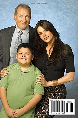 The Ultimate Modern Family Trivia Quiz Notebook: Notebook|Journal| Diary/ Lined - Size 6x9 Inches 100 Pages