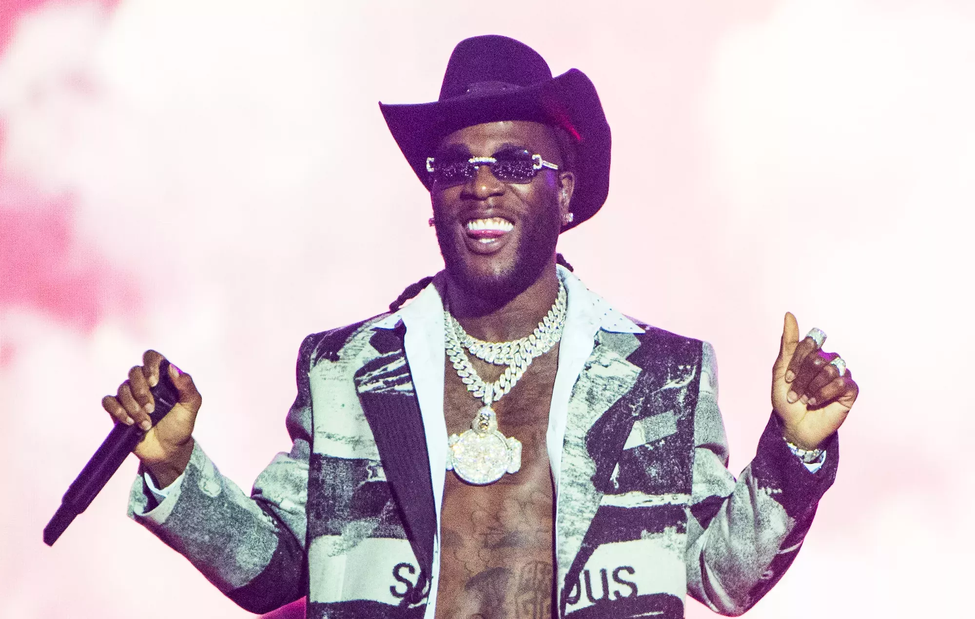 Burna Boy anuncia 