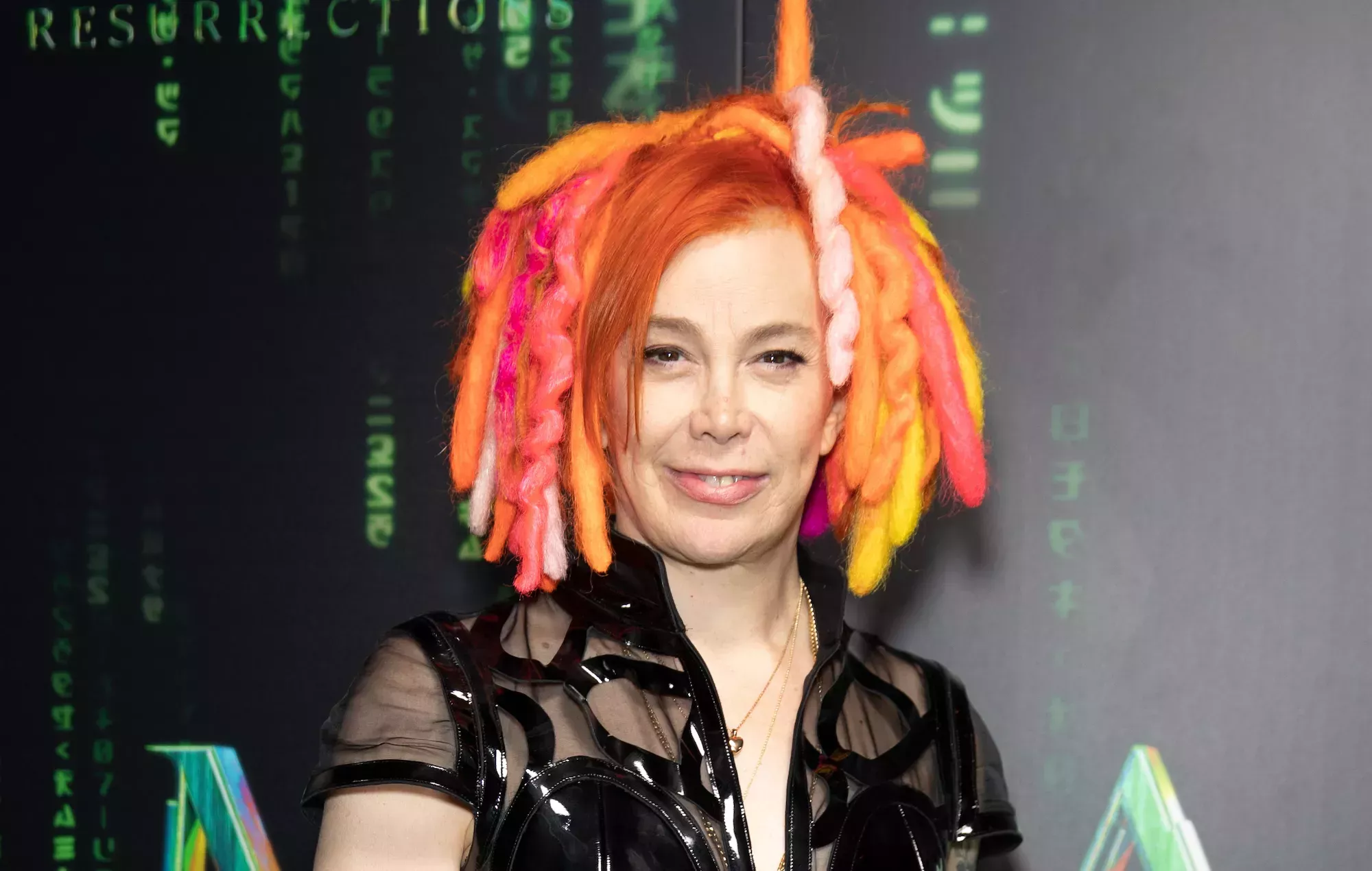 Lana Wachowski dice que escribir 'Matrix 4' le ayudó a llorar a sus padres