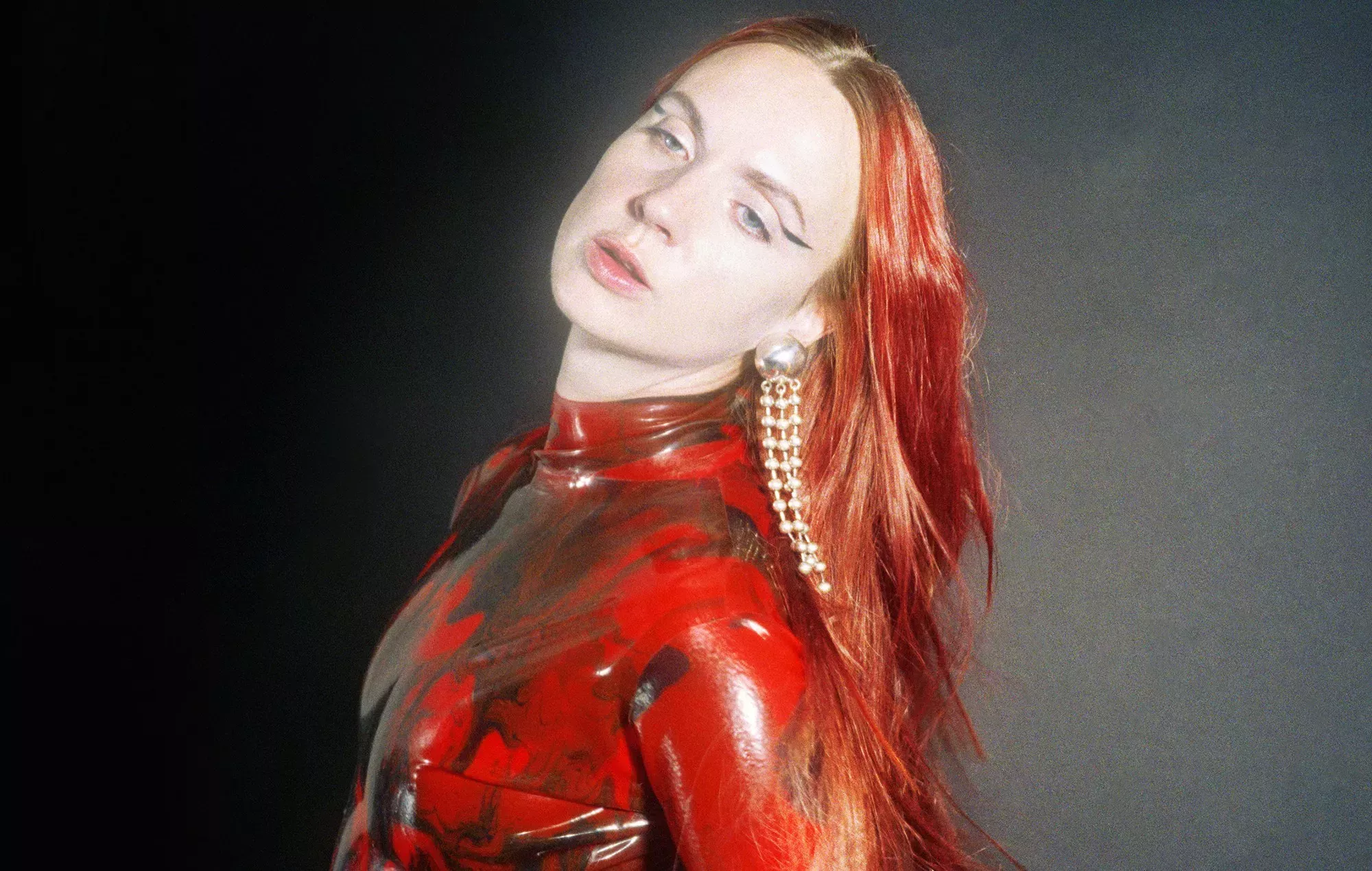 MØ pospone su gira por el Reino Unido y la UE debido a las restricciones de la COVID-19