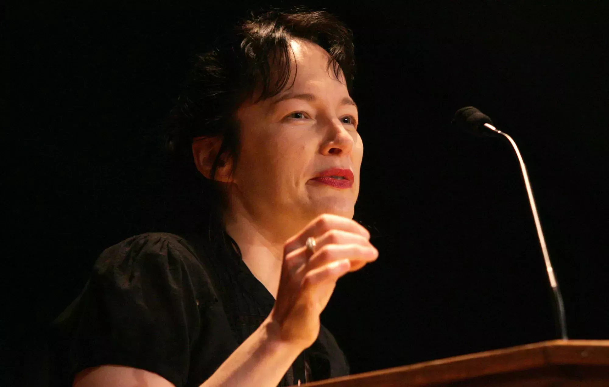 Netflix abandona la adaptación del libro de Alice Sebold tras anularse la condena por violación