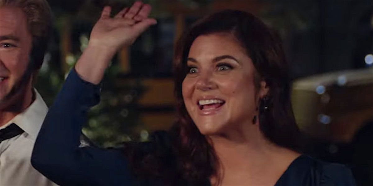 Por qué el reboot de Salvados por la Campana deshizo la horrible decisión de Kelly en los años universitarios