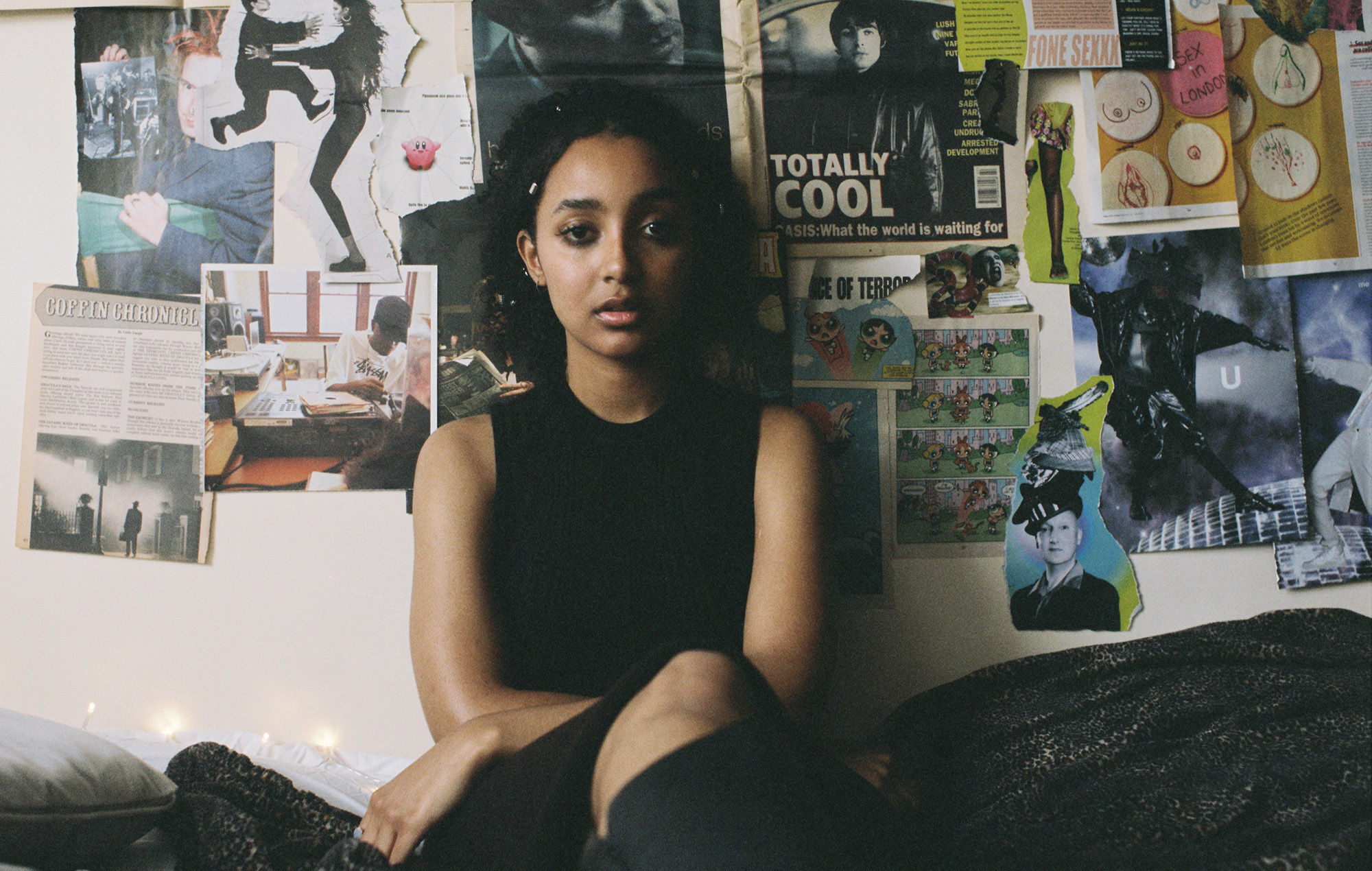 Escucha el álbum de remezclas 'To Hell With It' de PinkPantheress