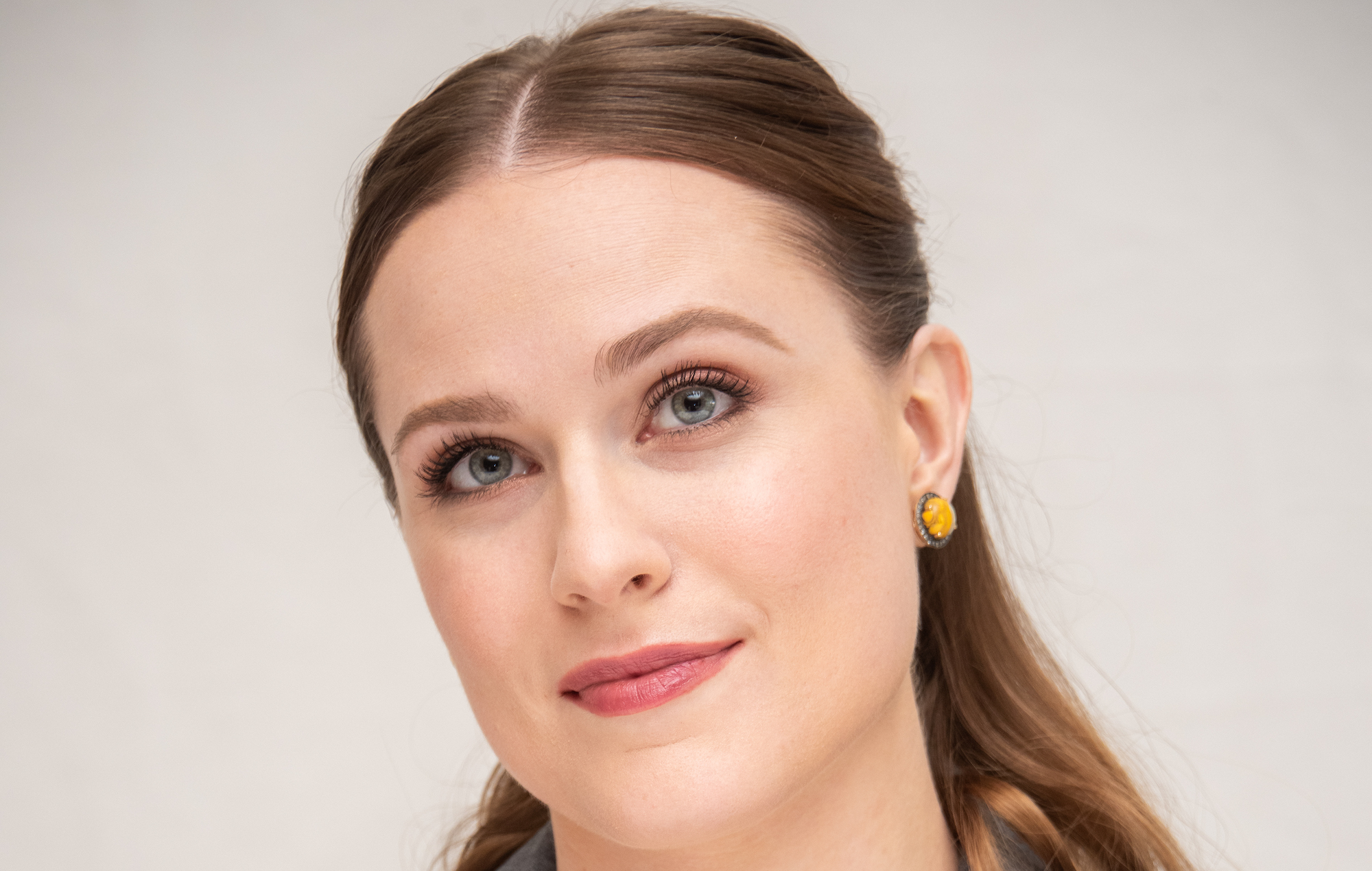 Evan Rachel Wood alega que Marilyn Manson la "violó" en el rodaje de un vídeo musical