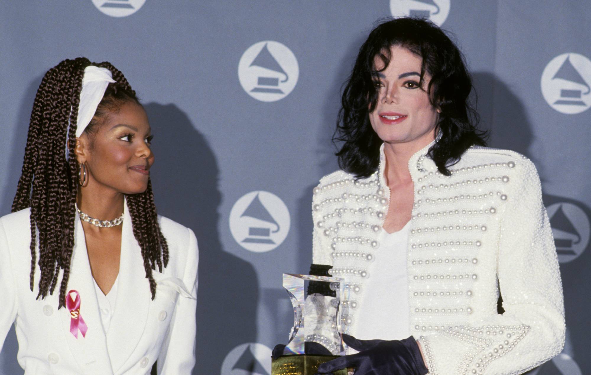 Janet Jackson dice que Michael Jackson se burlaba de su peso