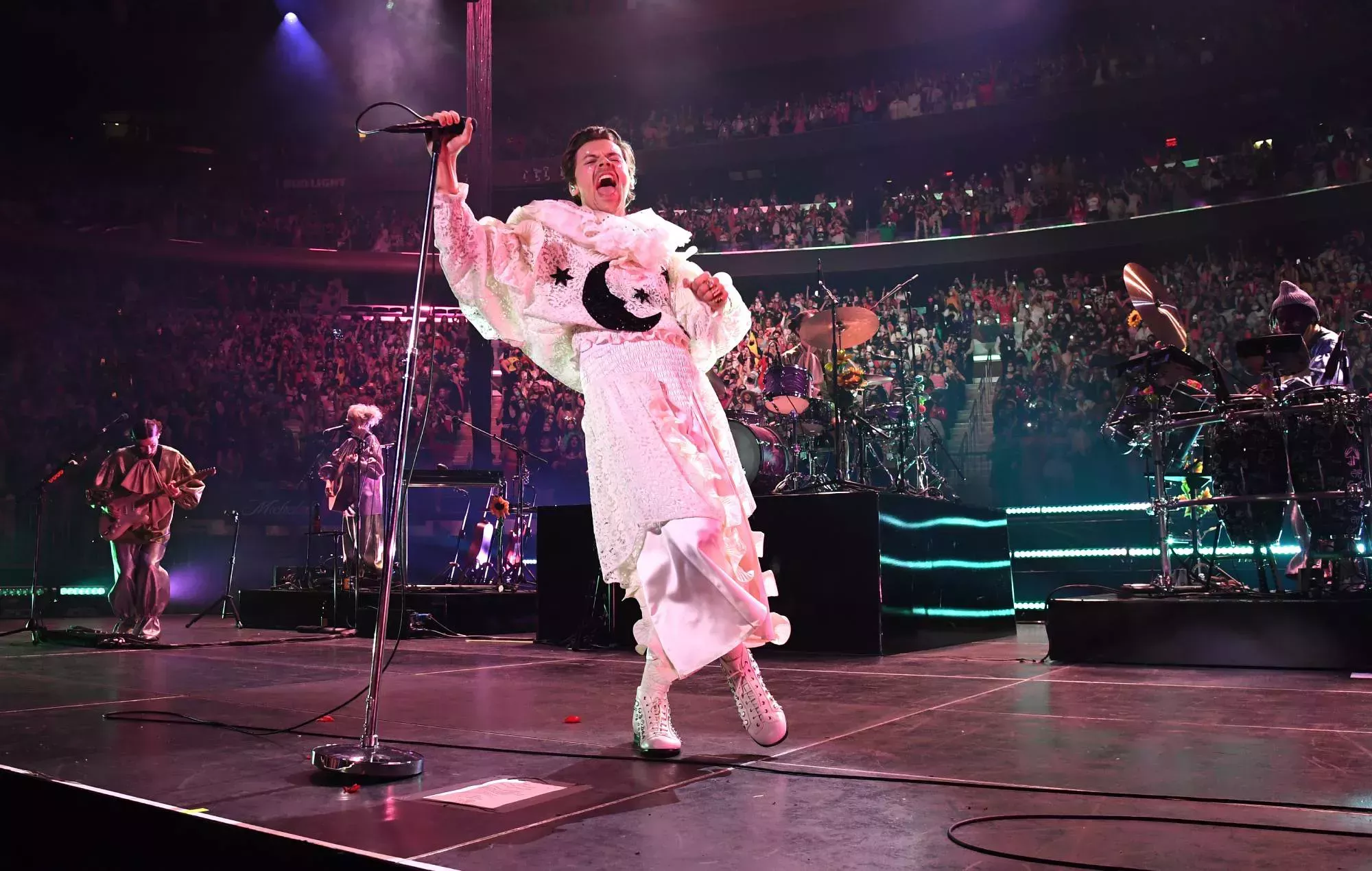 La fiebre por las entradas de la gira de Harry Styles colapsa la web de Ticketmaster en el Reino Unido