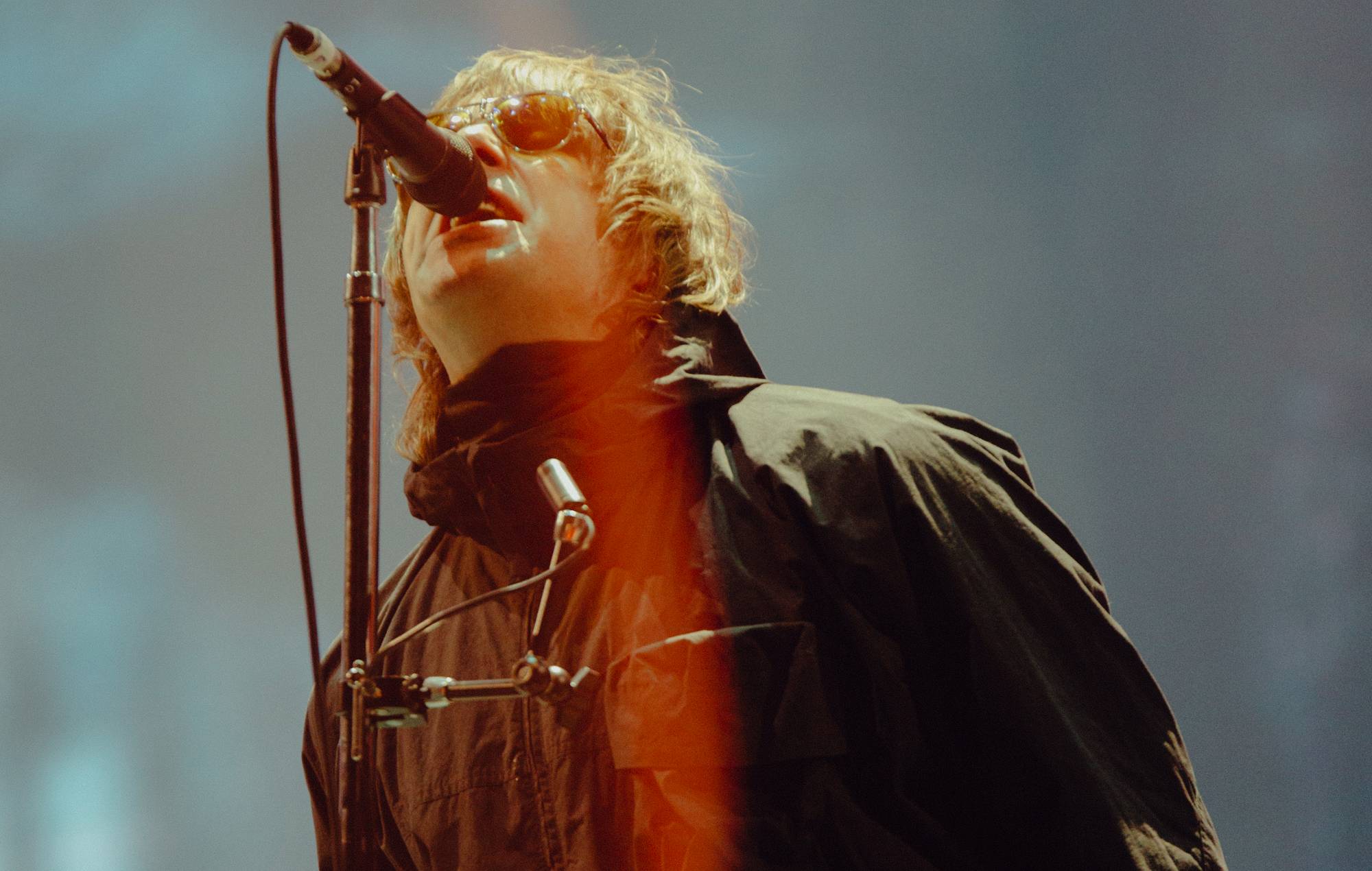 Liam Gallagher anuncia su nuevo single 'Everything's Electric'