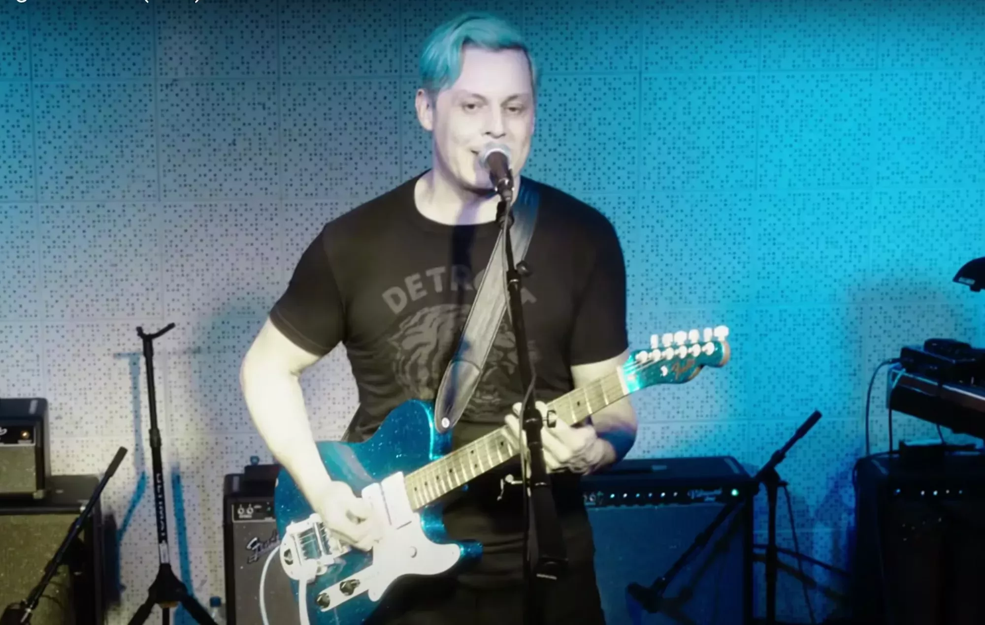 Mira cómo Jack White interpreta en directo su nuevo single 