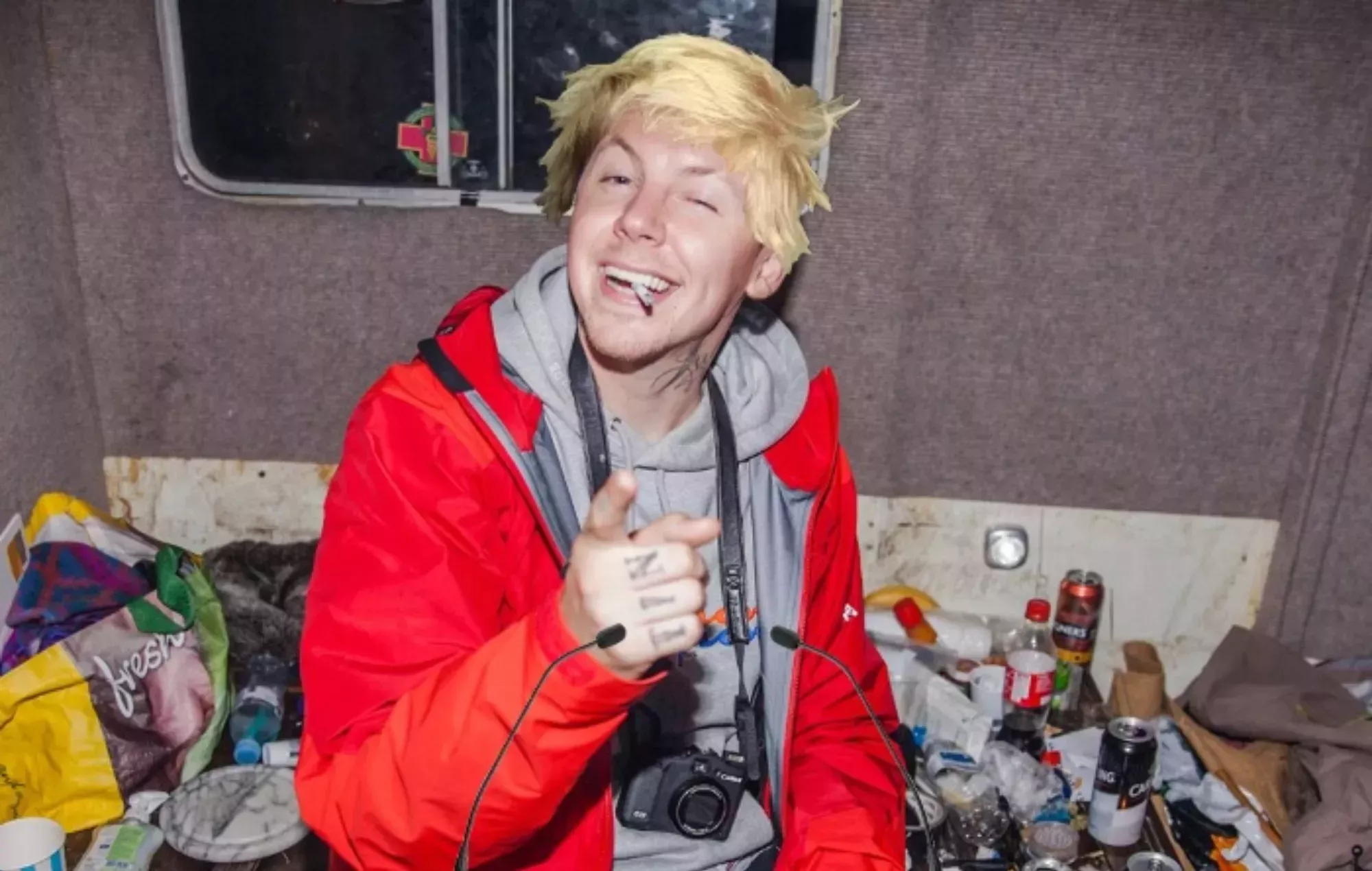 Professor Green apunta a Boris Johnson con su nuevo single