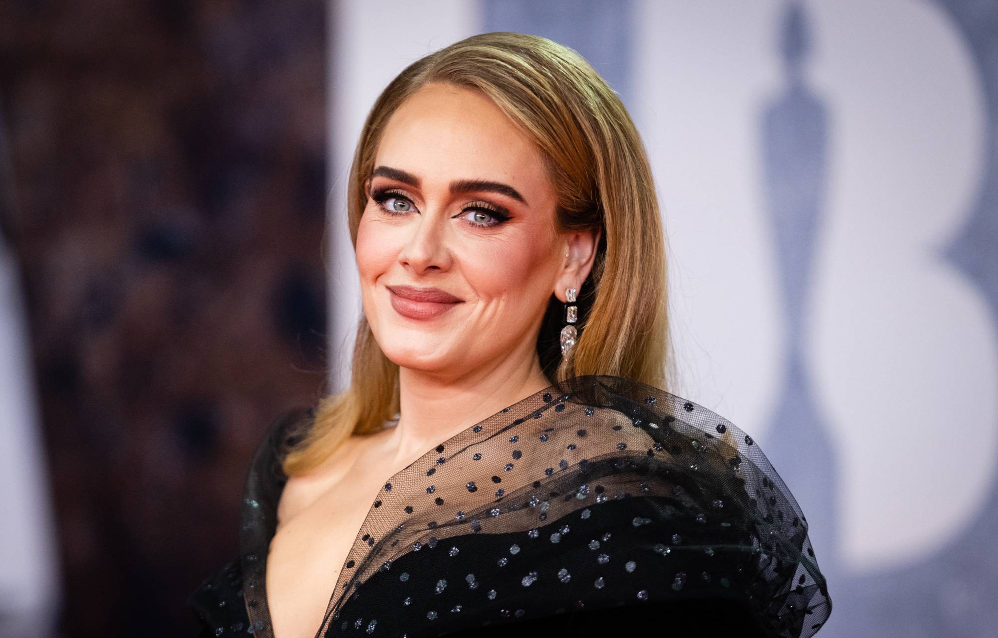 Adele afirma que los retrasos hicieron que su residencia en Las Vegas pareciera "realmente a medias"