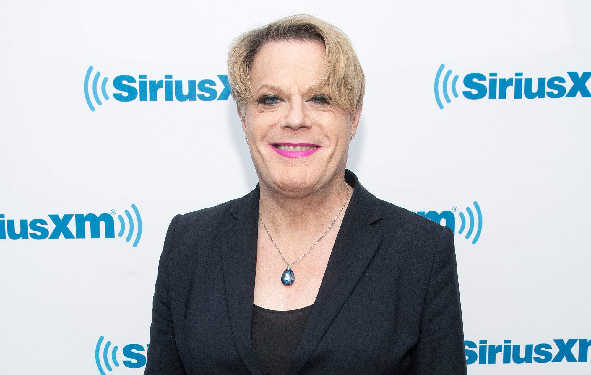 Eddie Izzard interpretará al Dr. Jekyll en la nueva adaptación de Robert Louis Stevenson